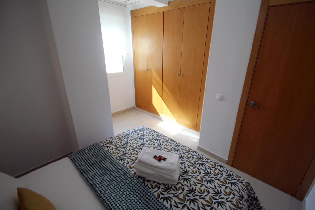 Apartaross Valencia Exterior photo